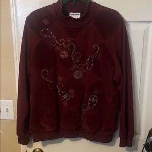 Alfred Dunner Maroon Floral Embroidered Top